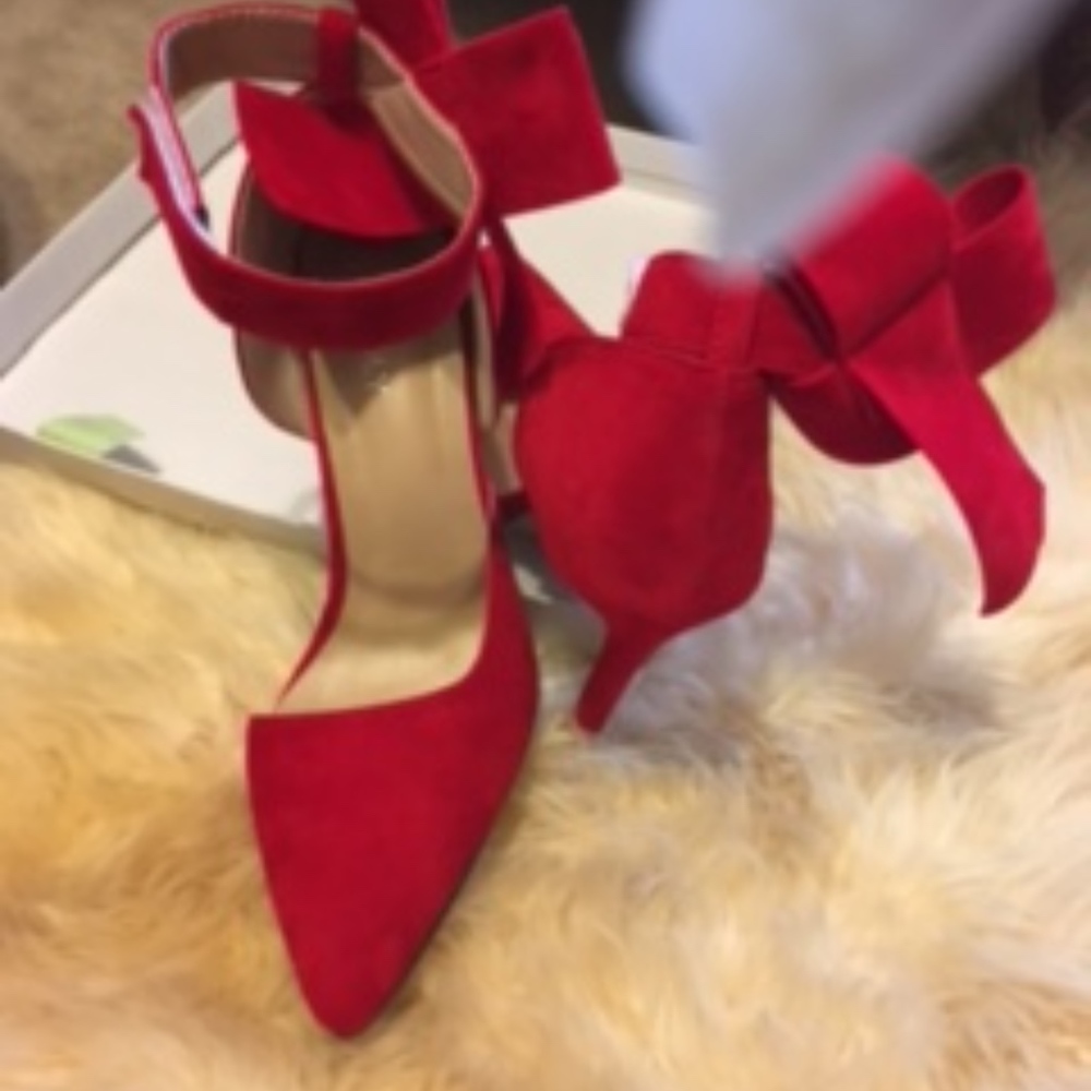 shoes - Picture 5 of 6